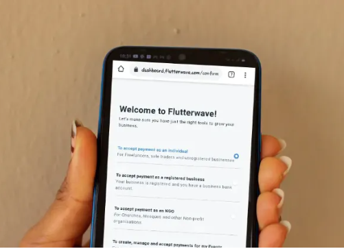 Flutterwave révolutionne les paiements de frais de scolarité en Afrique avec Tuition